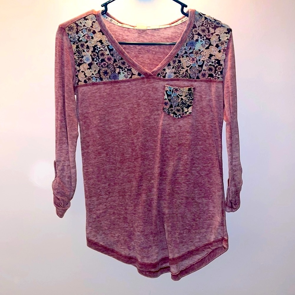 Roxy 3/4 Sleeve Baseball Tee Top with Breast Pocket Size XS